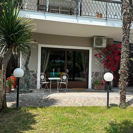 Bed and Breakfast Ospitalita Il Noce Brusciano Exteriér fotografie